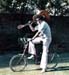 قيتار ودراجة - لندن 1978